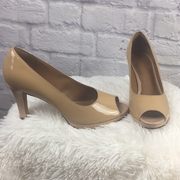 nude heels clarks